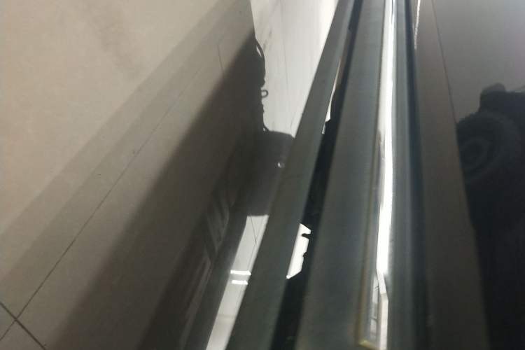 Used Tank 300 2021 City Edition 2.0T—Truly Stylish Right Side Sill