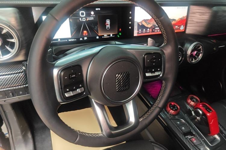 Used Tank 300 2021 City Edition 2.0T—Truly Stylish Steering Wheel