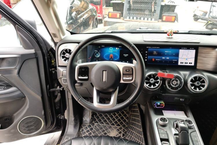 Used Tank 300 2021 Off-Road Edition 2.0T Challenger Steering Wheel
