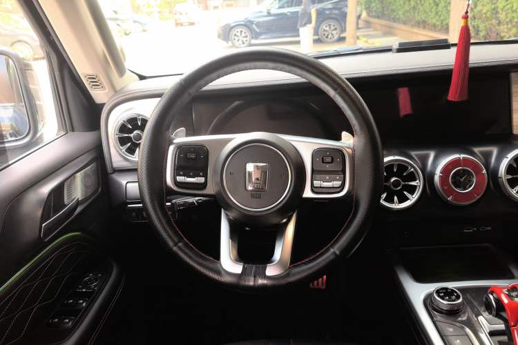 Used Tank 300 2021 City Edition 2.0T—Truly Stylish Steering Wheel