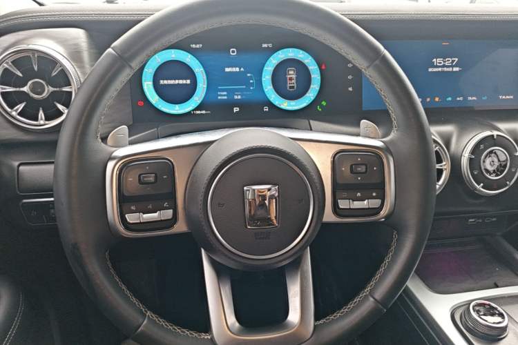 Used Tank 300 2021 City Edition 2.0T—Truly Stylish Steering Wheel