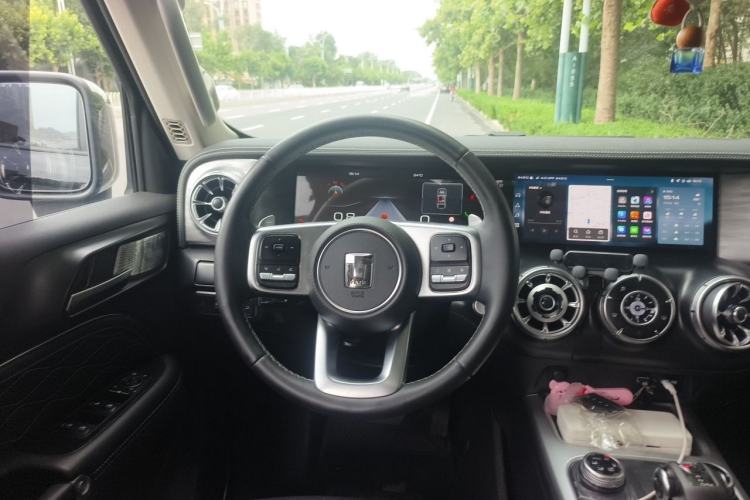 Used Tank 300 2021 City Edition 2.0T—Truly Stylish Steering Wheel