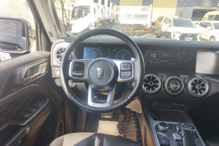 Used Tank 300 2021 City Edition 2.0T—Truly Stylish Steering Wheel