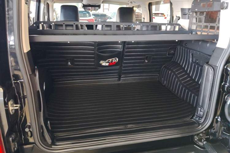 Used Tank 300 2021 Off-Road Edition 2.0T Conqueror Trunk