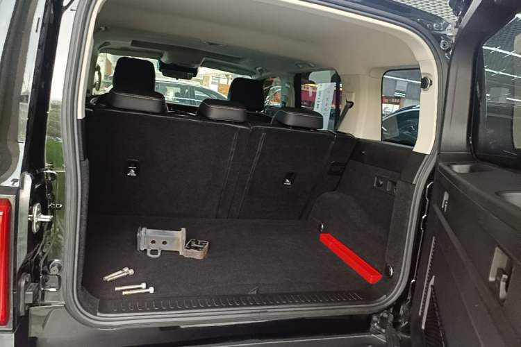 Used Tank 300 2021 Off-Road Edition 2.0T Conqueror Trunk