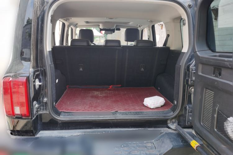 Used Tank 300 2021 Off-Road Edition 2.0T Challenger Trunk