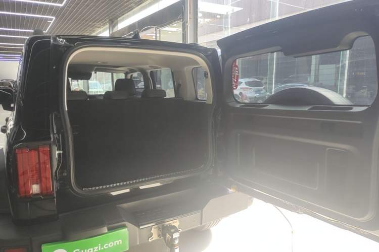 Used Tank 300 2021 Off-Road Edition 2.0T Conqueror Trunk