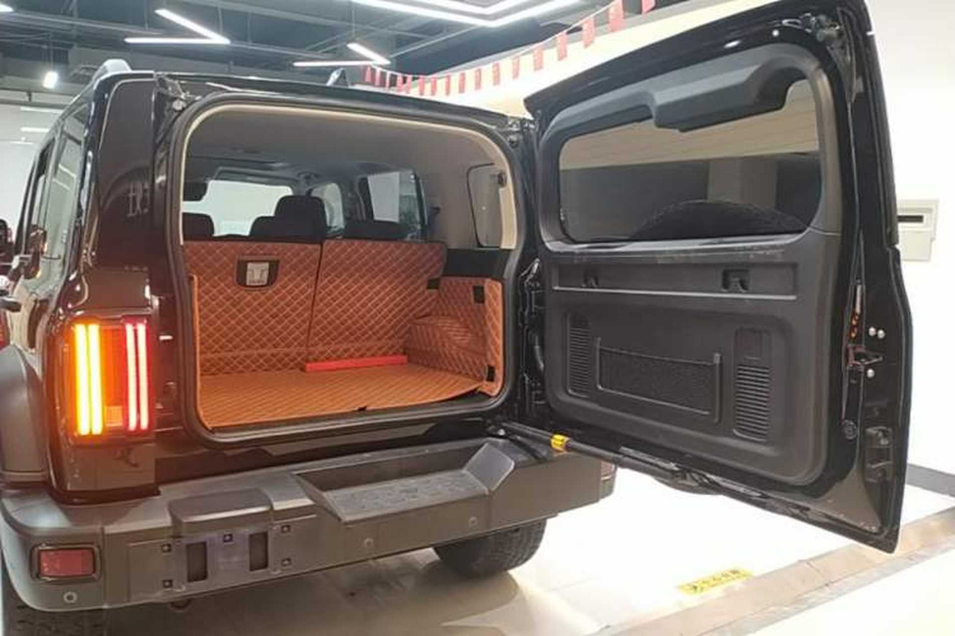 Used Tank 300 2021 Off-Road Edition 2.0T Conqueror Trunk
