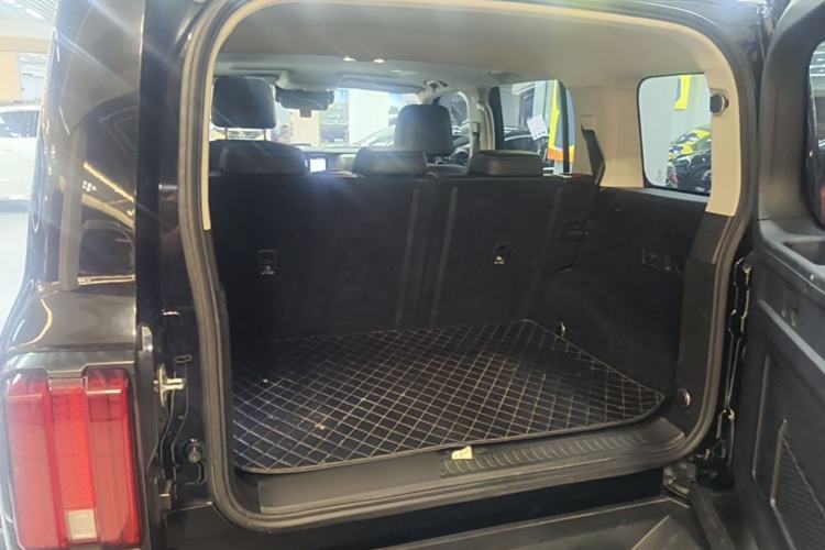 Used Tank 300 2021 Off-Road Edition 2.0T Conqueror Trunk
