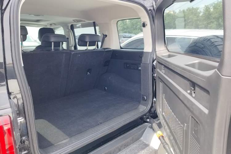 Used Tank 300 2021 Off-Road Edition 2.0T Conqueror Trunk