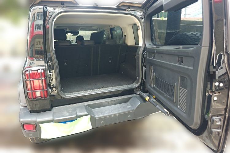 Used Tank 300 2021 Off-Road Edition 2.0T Conqueror Trunk