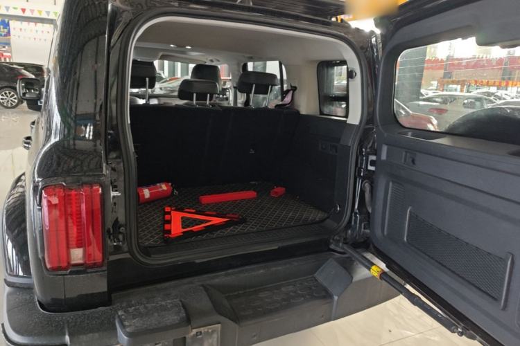 Used Tank 300 2021 City Edition 2.0T—Truly Stylish Trunk