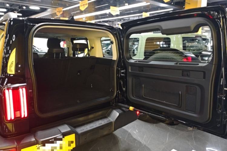 Used Tank 300 2021 City Edition 2.0T—Truly Stylish Trunk