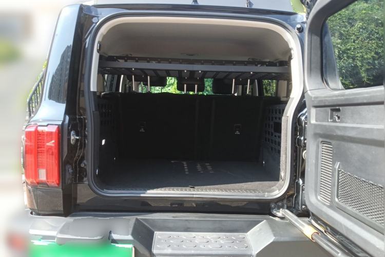 Used Tank 300 2021 Off-Road Edition 2.0T Conqueror Trunk