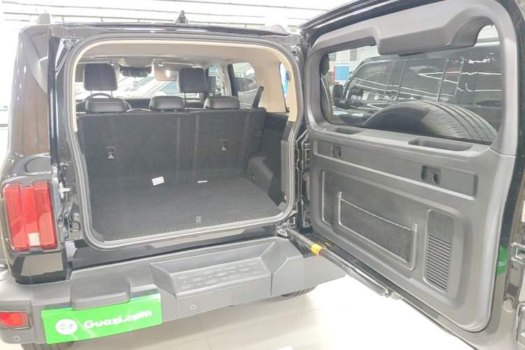 Used Tank 300 2021 Off-Road Edition 2.0T Conqueror Trunk