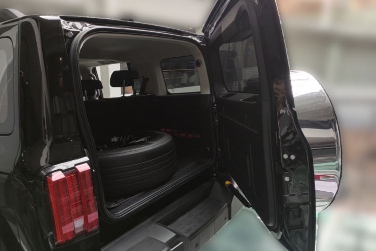 Used Tank 300 2021 Off-Road Edition 2.0T Conqueror Trunk