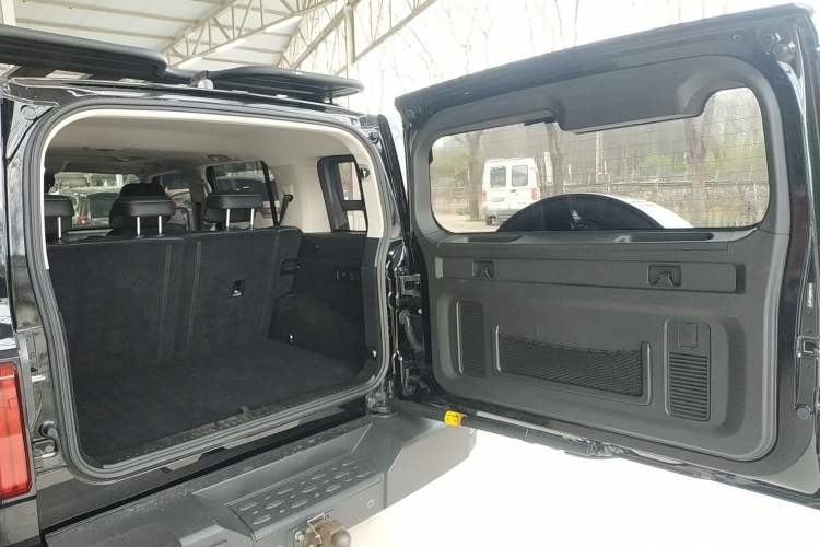 Used Tank 300 2021 Off-Road Edition 2.0T Conqueror Trunk
