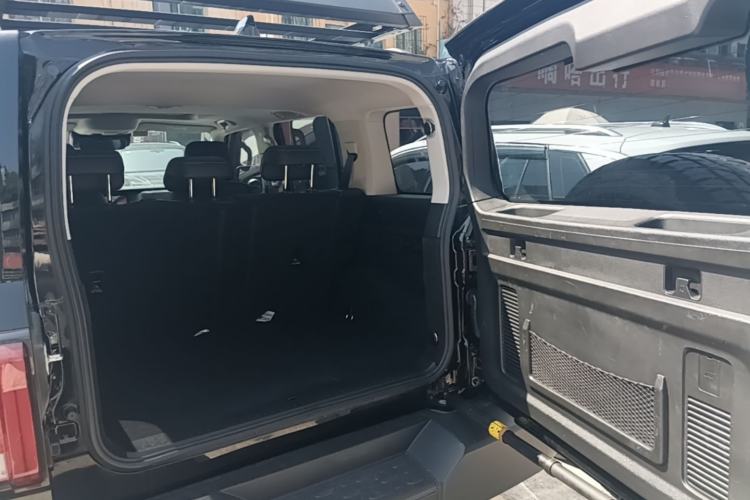 Used Tank 300 2021 Off-Road Edition 2.0T Challenger Trunk