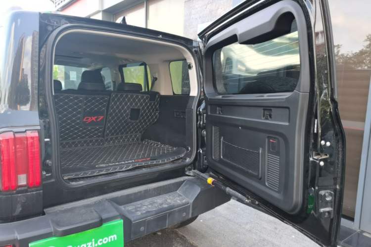 Used Tank 300 2021 Off-Road Edition 2.0T Conqueror Trunk