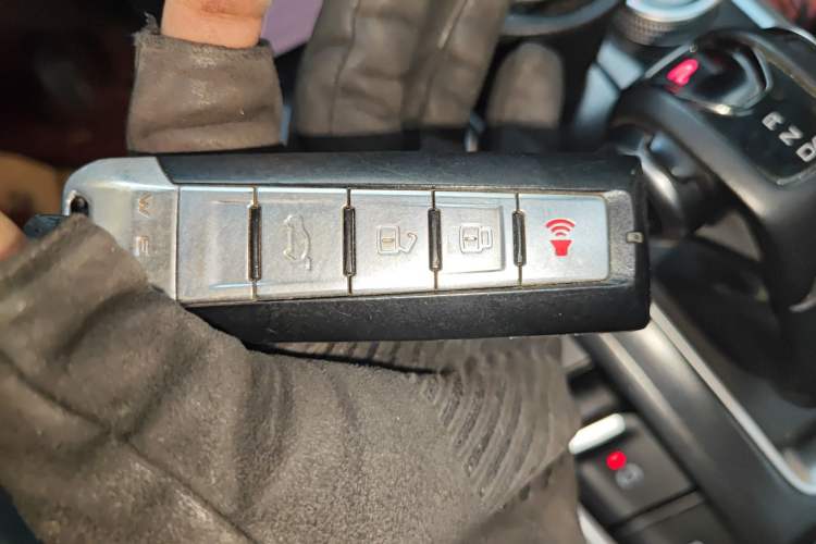 Used Tank 300 2021 Off-Road Edition 2.0T Conqueror Vehicle Key
