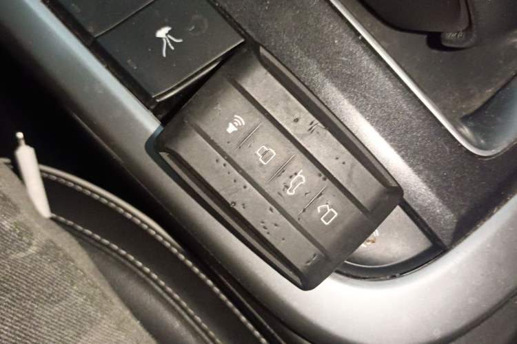 Used Tank 300 2021 Off-Road Edition 2.0T Conqueror Vehicle Key