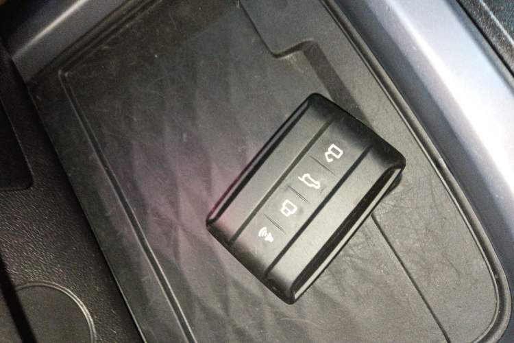 Used Tank 300 2021 Off-Road Edition 2.0T Conqueror Vehicle Key