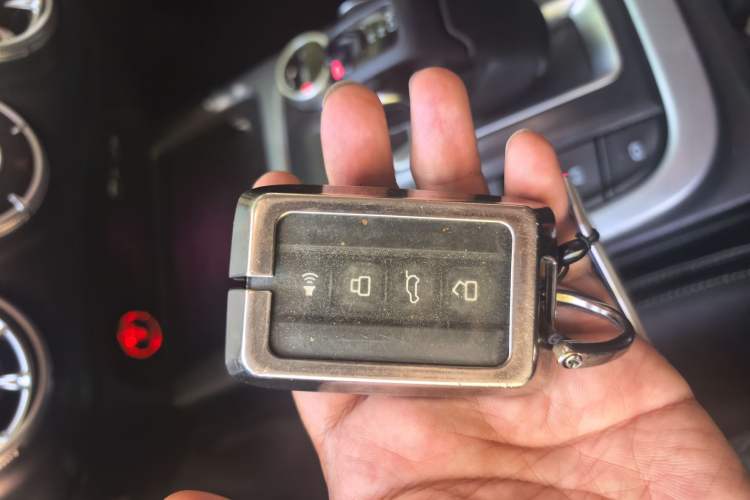 Used Tank 300 2021 City Edition 2.0T—Truly Stylish Vehicle Key
