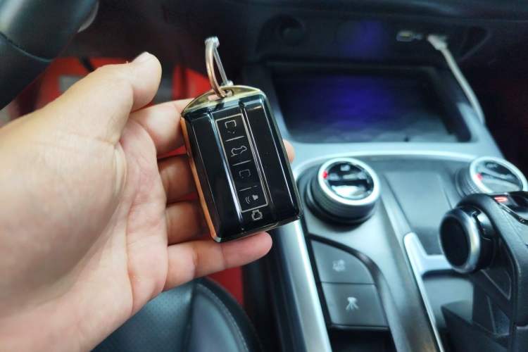 Used Tank 300 2021 Off-Road Edition 2.0T Conqueror Vehicle Key