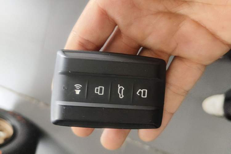 Used Tank 300 2021 Off-Road Edition 2.0T Conqueror Vehicle Key
