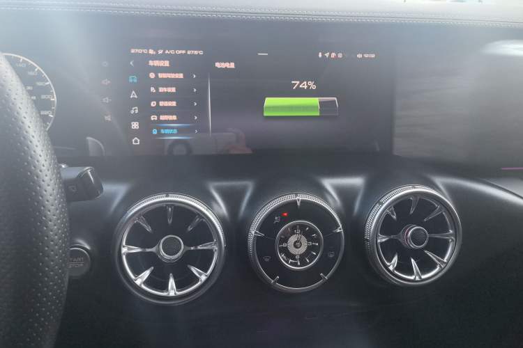 Used Tank 300 2021 Off-Road Edition 2.0T Challenger Audio And AC Panel