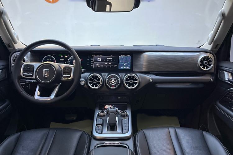 Used Tank 300 2021 City Edition 2.0T—Truly Stylish Interior 1