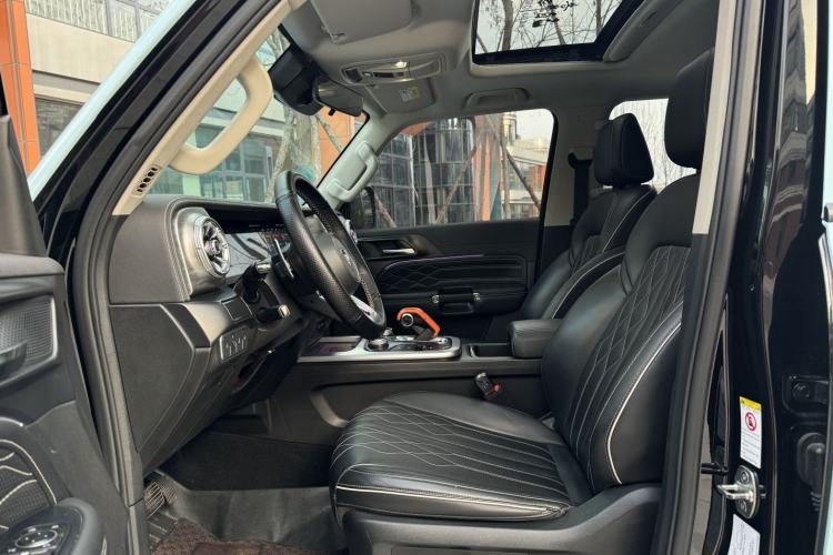 Used Tank 300 2021 Off-Road Edition 2.0T Challenger Interior 1