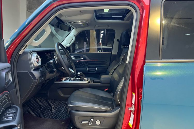 Used Tank 300 2021 City Edition 2.0T—Truly Stylish Interior 2