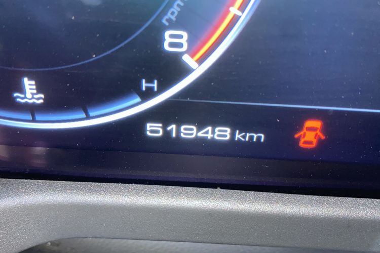 Used Tank 300 2021 City Edition 2.0T—Truly Stylish Odometer Close Up