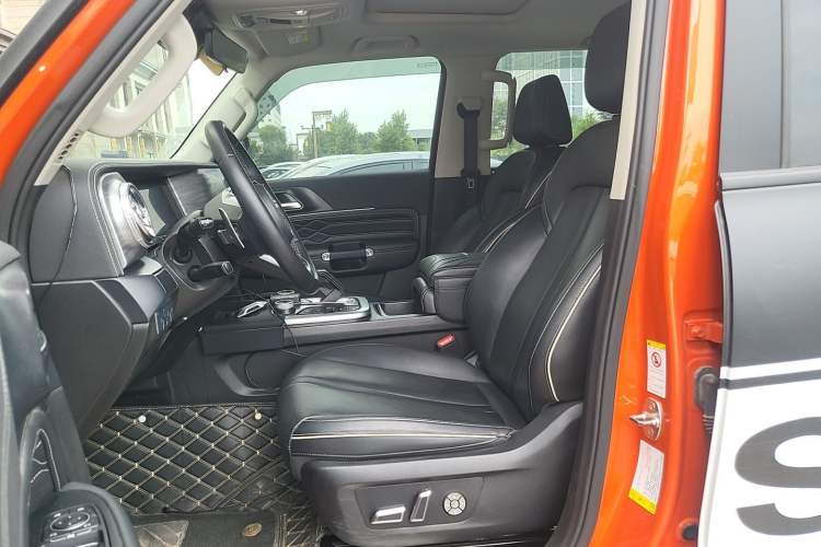 Used Tank 300 2021 Off-Road Edition 2.0T Conqueror Left Front Seat