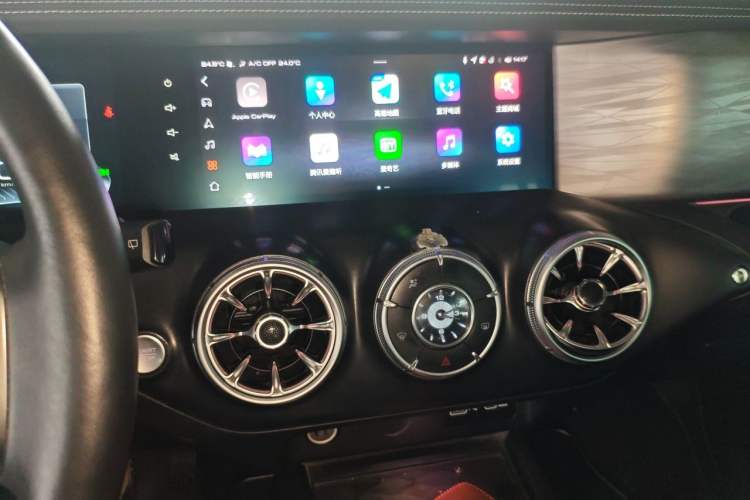 Used Tank 300 2021 Off-Road Edition 2.0T Conqueror Audio And AC Panel