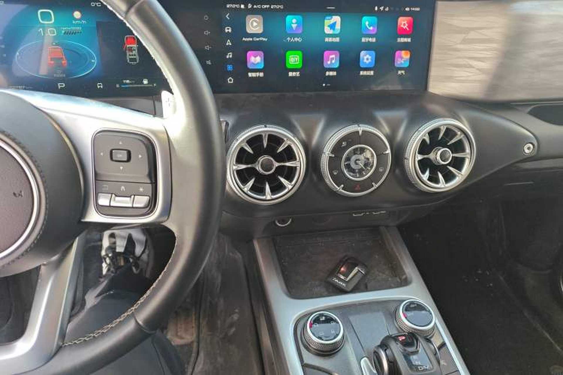 Used Tank 300 2021 Off-Road Edition 2.0T Conqueror Audio And AC Panel