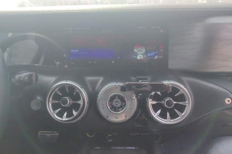 Used Tank 300 2021 Off-Road Edition 2.0T Conqueror Audio And AC Panel