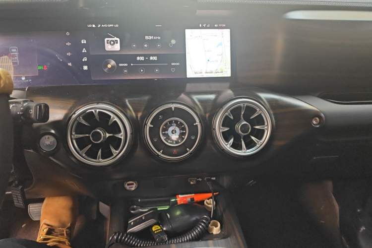 Used Tank 300 2021 Off-Road Edition 2.0T Conqueror Audio And AC Panel