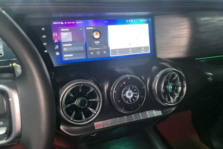Used Tank 300 2021 Off-Road Edition 2.0T Conqueror Audio And AC Panel