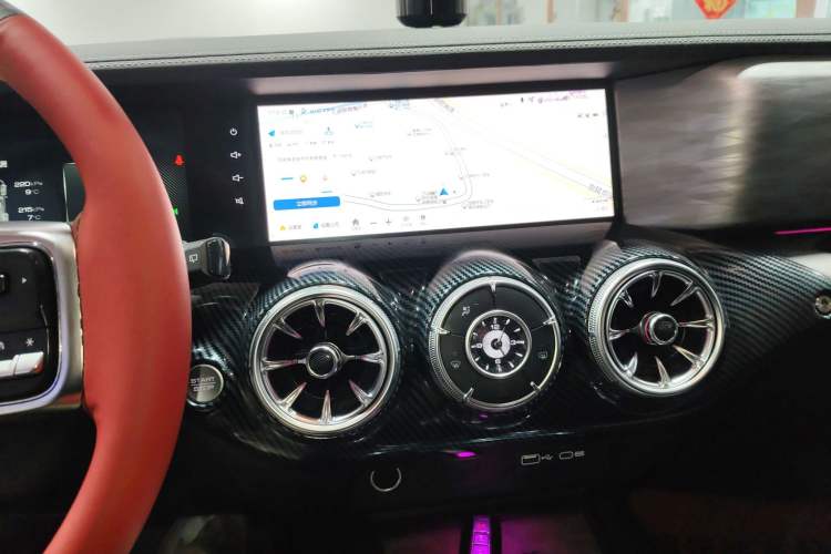 Used Tank 300 2021 Off-Road Edition 2.0T Conqueror Audio And AC Panel
