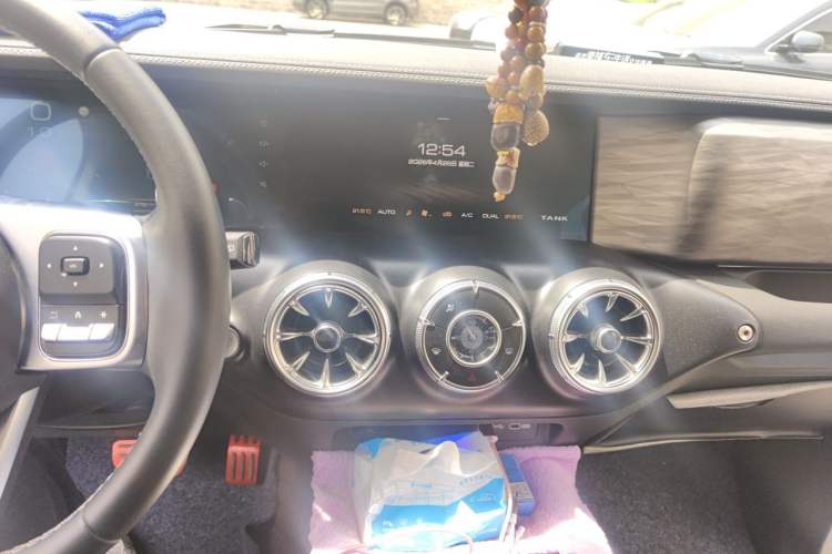 Used Tank 300 2021 Off-Road Edition 2.0T Challenger Audio And AC Panel