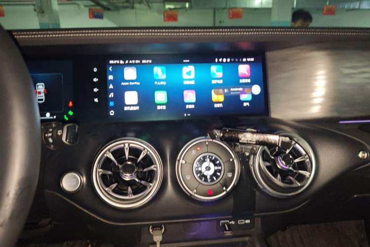 Used Tank 300 2021 City Edition 2.0T—Truly Stylish Audio And AC Panel