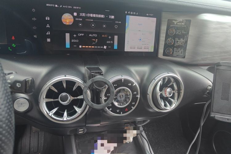 Used Tank 300 2021 City Edition 2.0T—Truly Stylish Audio And AC Panel