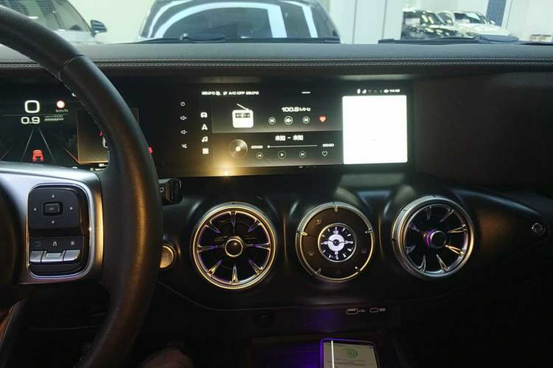 Used Tank 300 2021 Off-Road Edition 2.0T Conqueror Audio And AC Panel