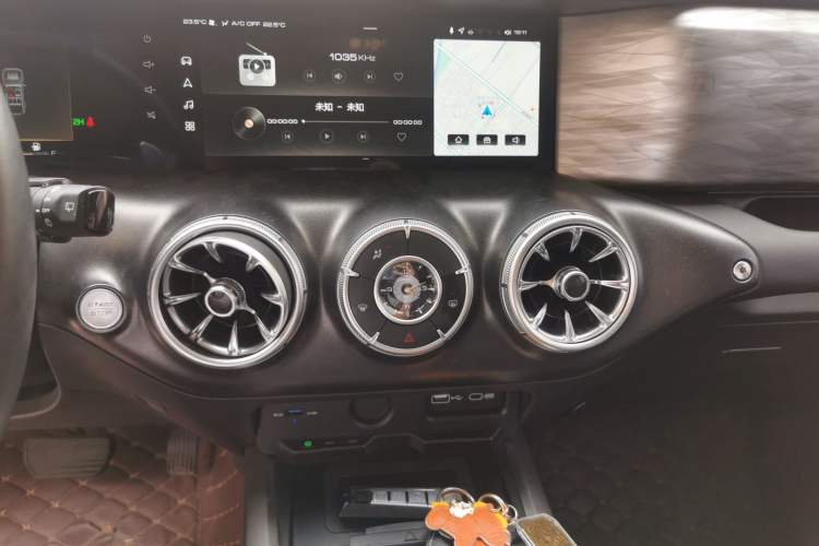 Used Tank 300 2021 Off-Road Edition 2.0T Conqueror Audio And AC Panel