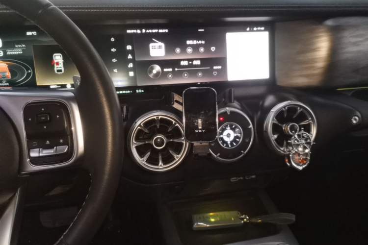 Used Tank 300 2021 Off-Road Edition 2.0T Challenger Audio And AC Panel