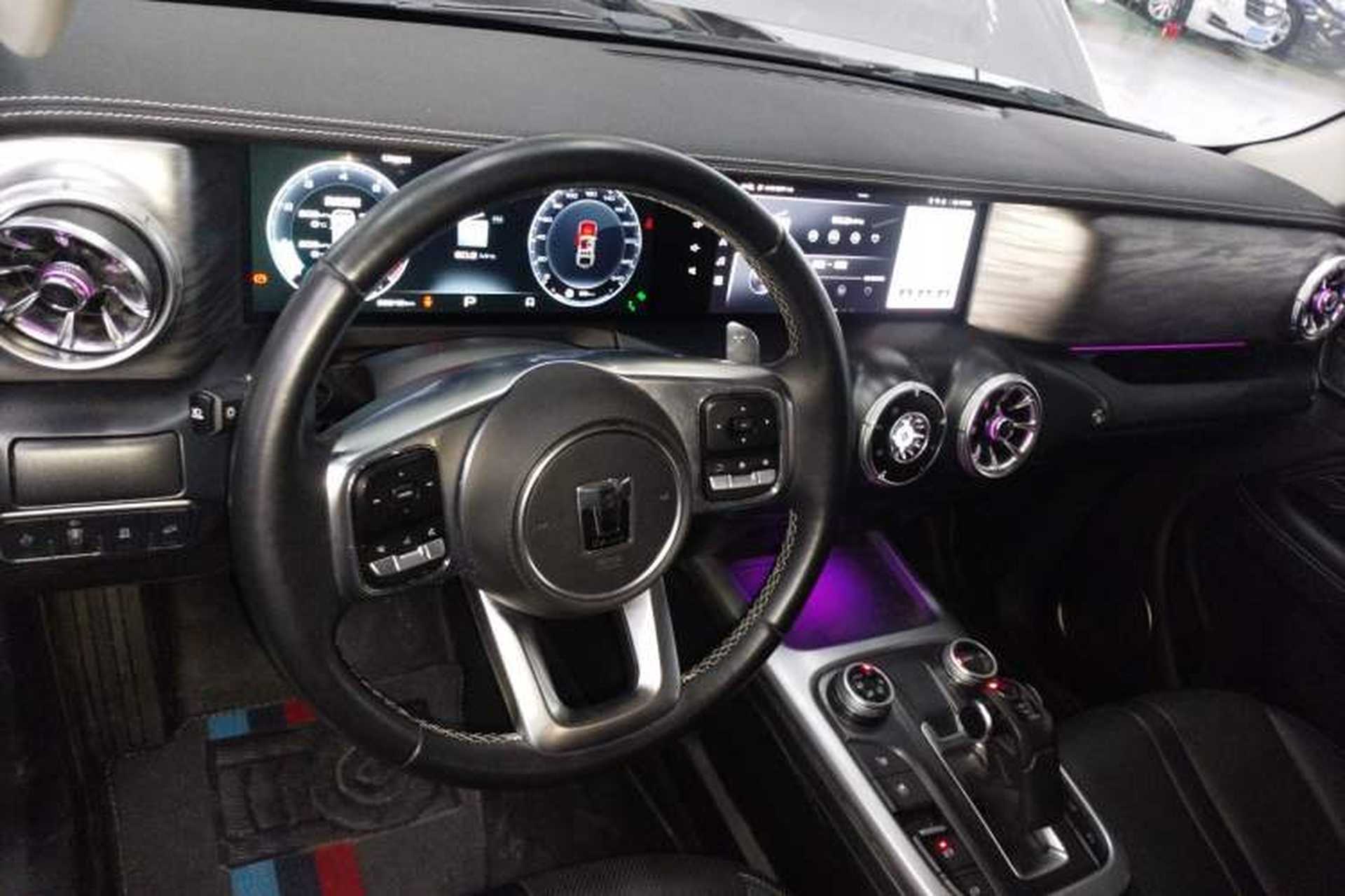 Used Tank 300 2021 City Edition 2.0T—Truly Stylish Center Console