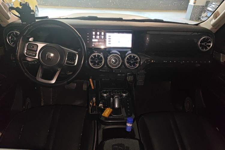 Used Tank 300 2021 Off-Road Edition 2.0T Conqueror Center Console