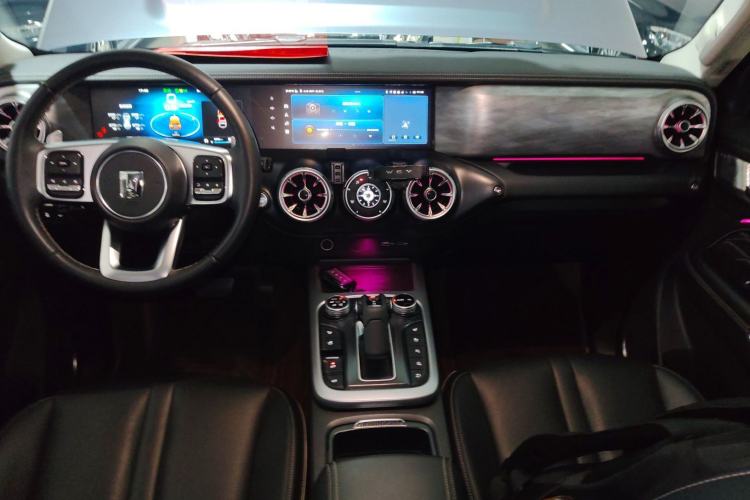 Used Tank 300 2021 City Edition 2.0T—Truly Stylish Center Console